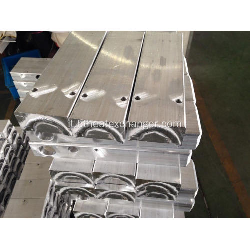 Serbatoio in alluminio estruso con profilo a U per scambiatore di calore